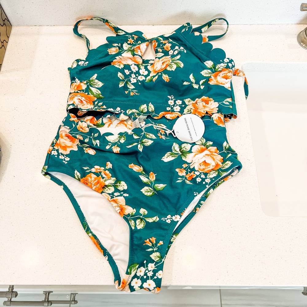 2 piece, high wasted bikini